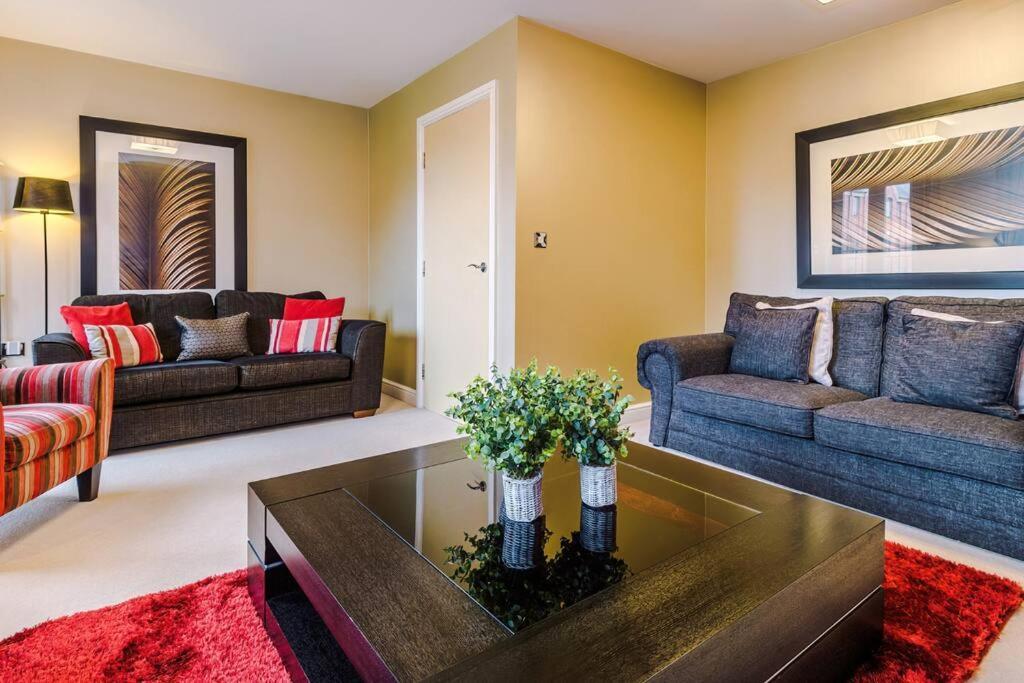 Stylish Townhouse Chester City Centre With Parking Bagian luar foto