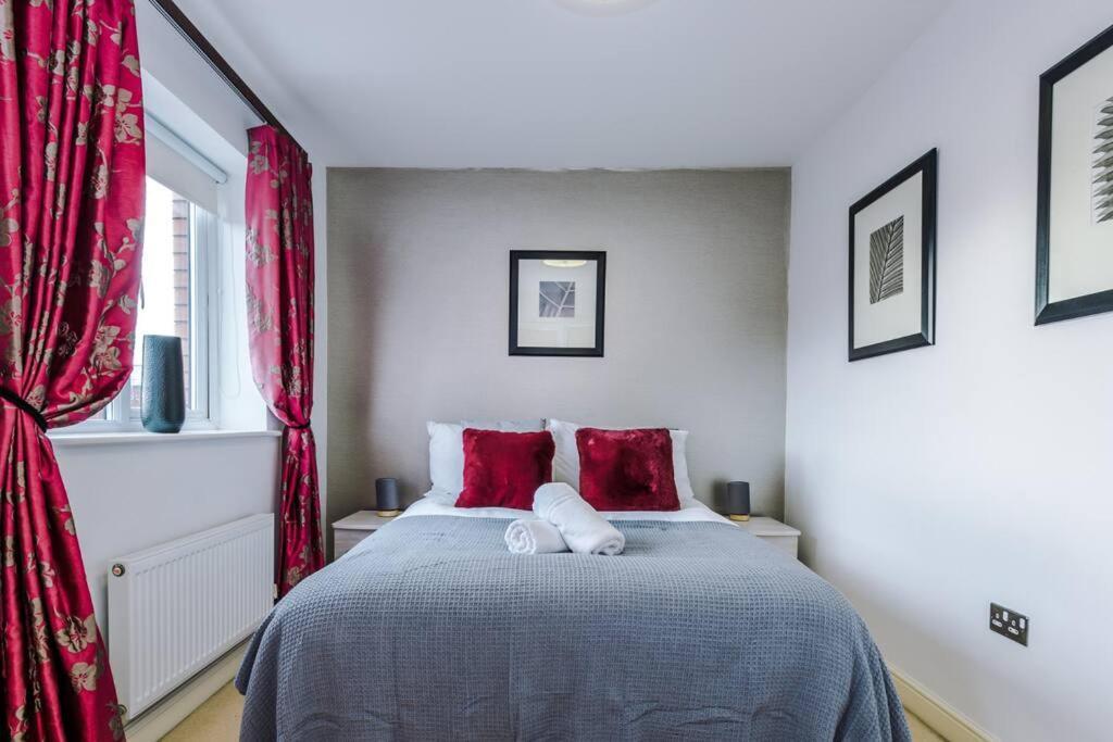 Stylish Townhouse Chester City Centre With Parking Bagian luar foto